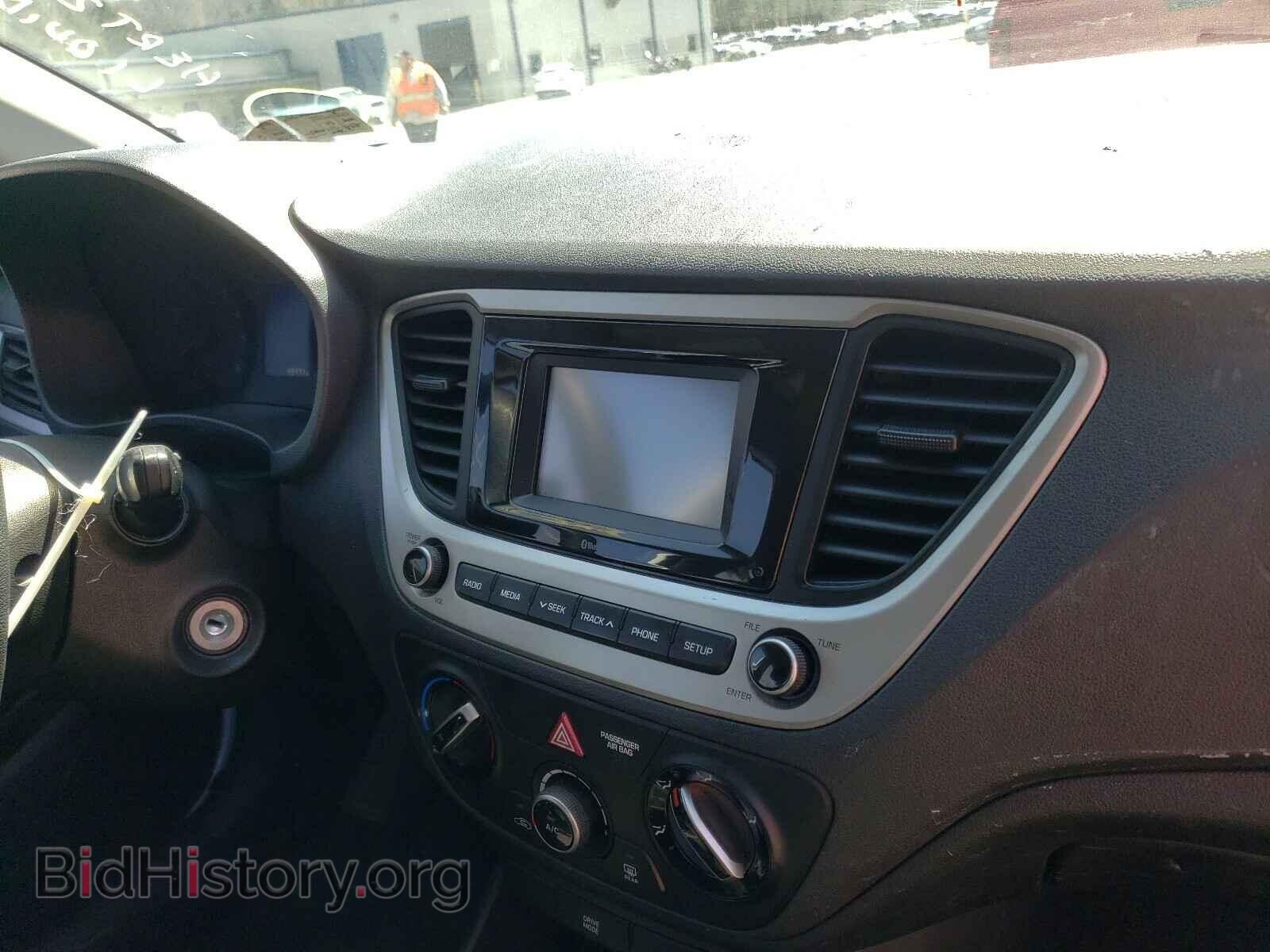 2019 HYUNDAI ACCENT - VIN: 3KPC24A35KE083314 - Фото 9