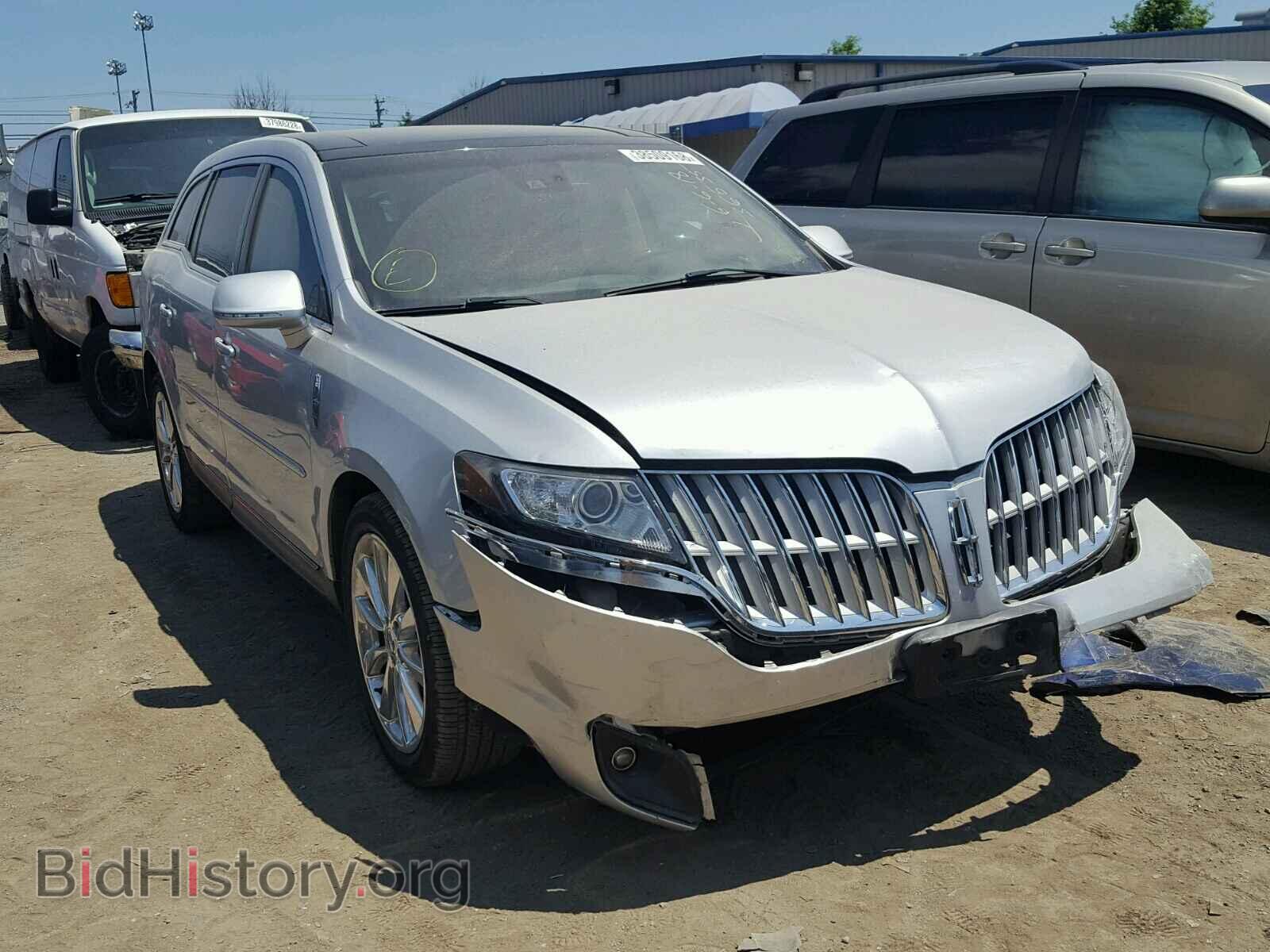 Photo 2LMHJ5AT0CBL50348 - LINCOLN MKT 2012