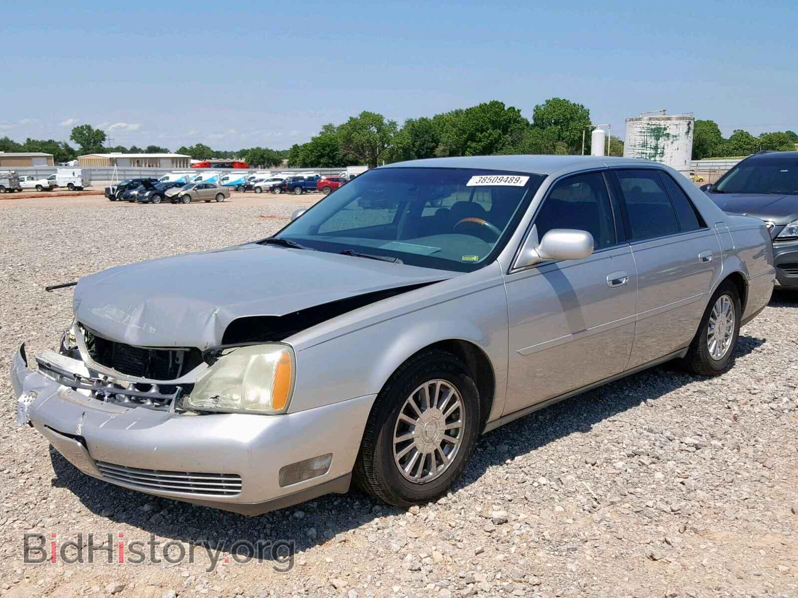 2004 CADILLAC DEVILLE - VIN: 1G6KE57Y24U235200 - Photo 2