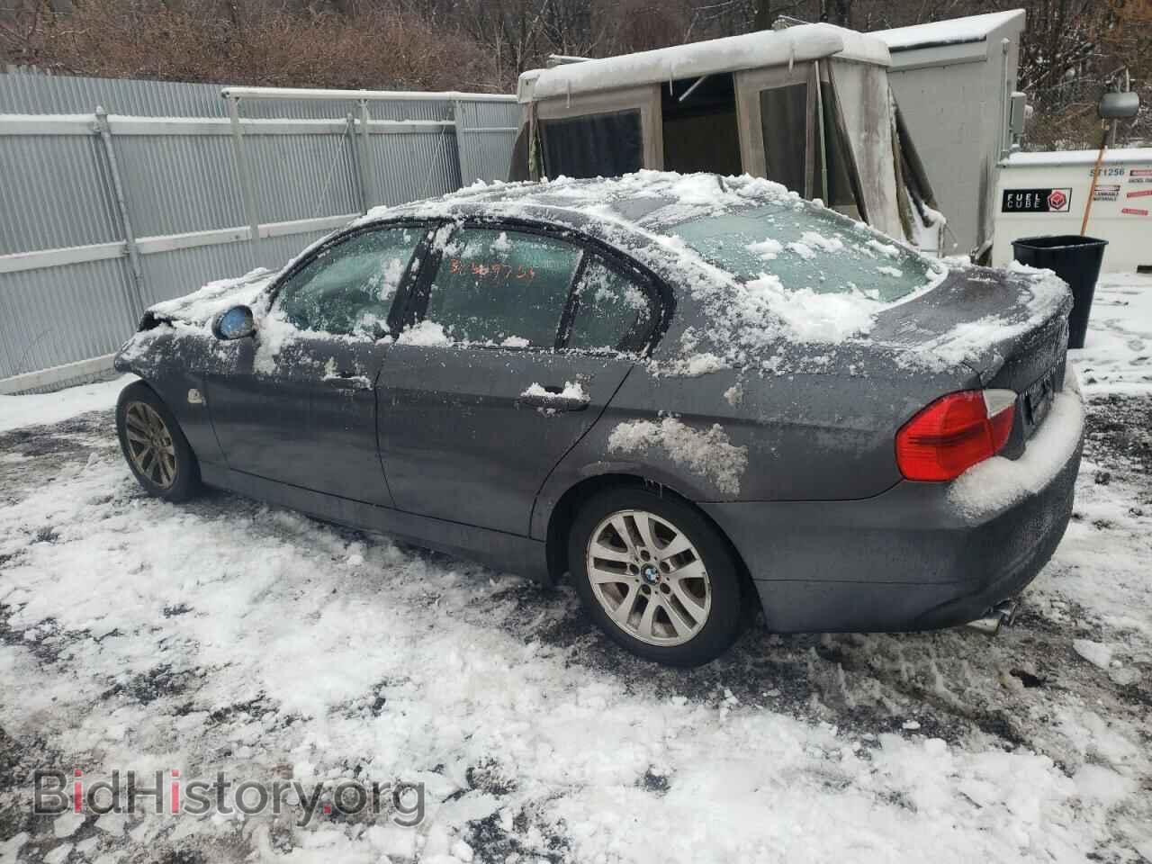 2007 BMW 3 SERIES - VIN: WBAVA33587P141330 - Фото 2