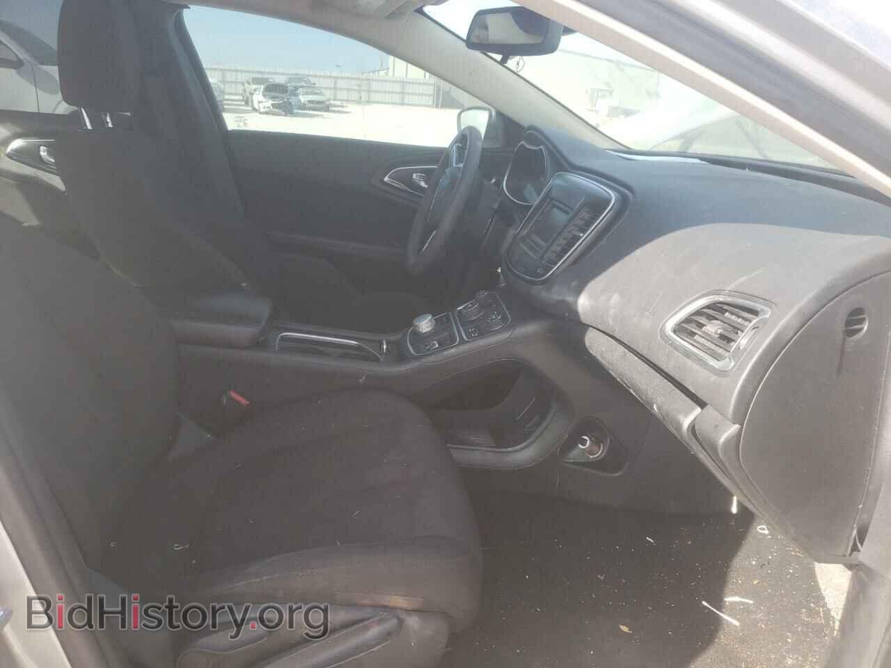 2016 CHRYSLER 200 - VIN: 1C3CCCAB6GN133174 - Фото 5