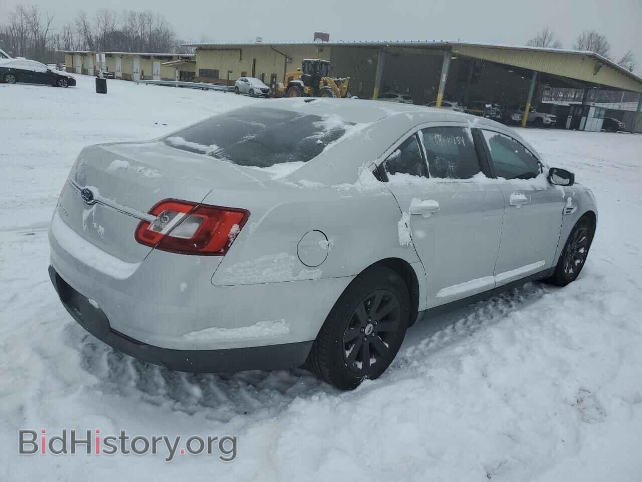 2010 FORD TAURUS - VIN: 1FAHP2DW7AG102869 - Photo 3