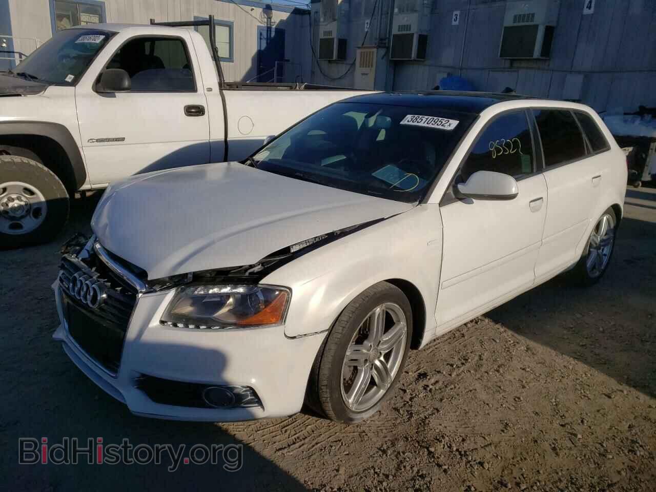 2012 AUDI A3 - VIN: WAUKEAFM5CA111195 - Photo 2