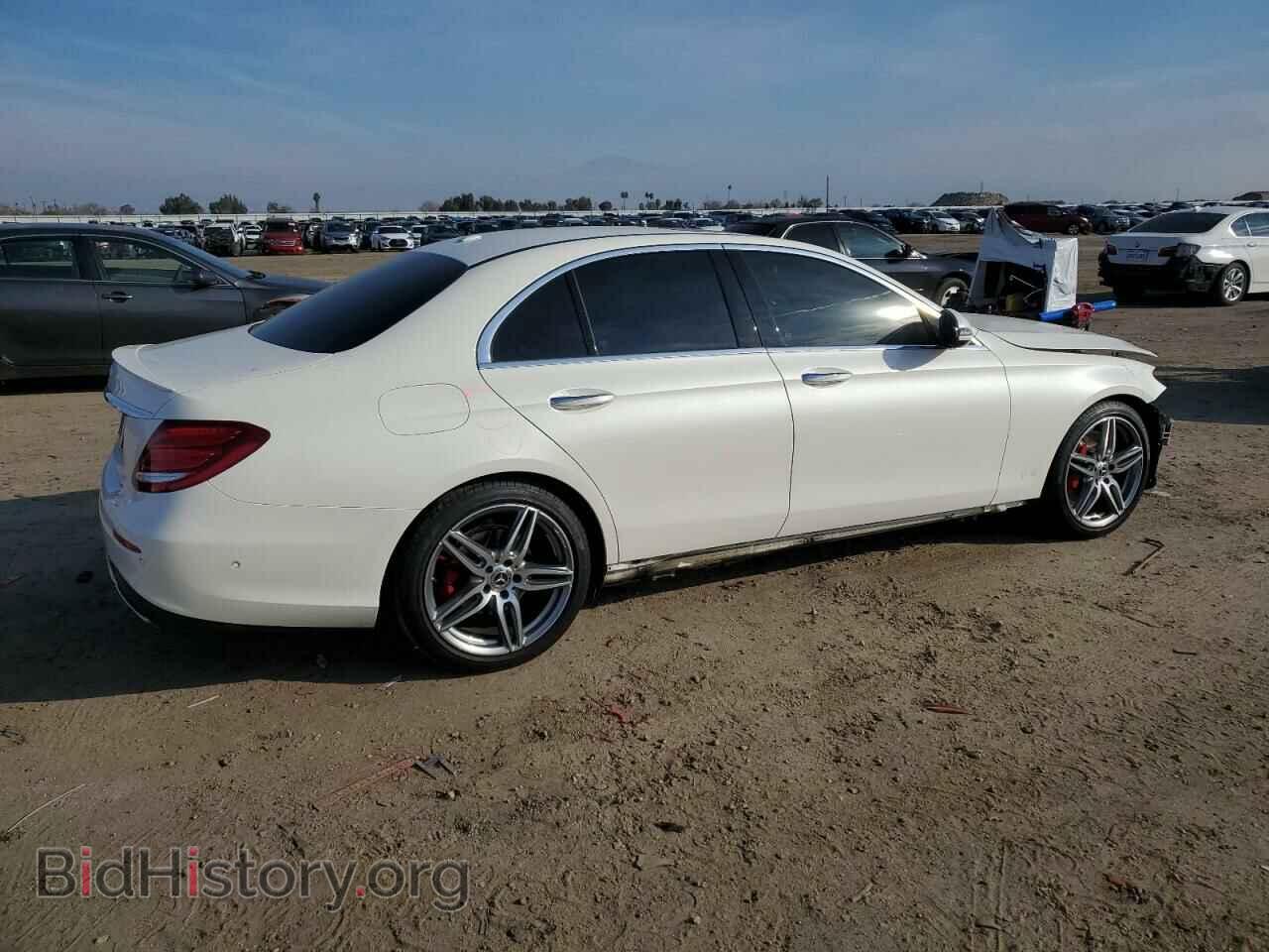 2017 MERCEDES-BENZ E-CLASS - VIN: WDDZF4JB4HA255579 - Фото 3