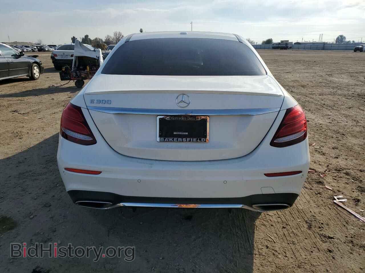 2017 MERCEDES-BENZ E-CLASS - VIN: WDDZF4JB4HA255579 - Фото 6