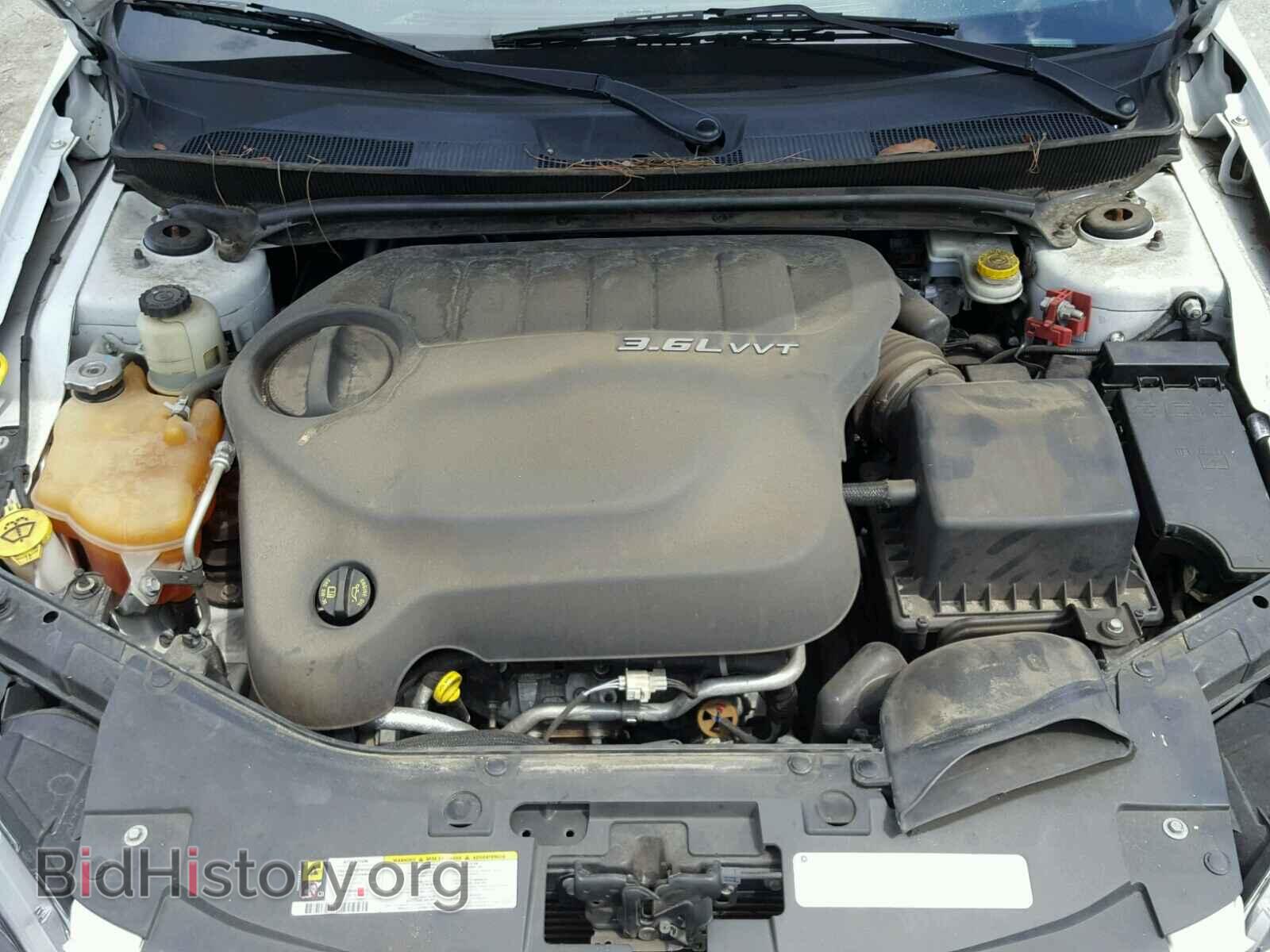 2012 CHRYSLER 200 - VIN: 1C3CCBHG4CN250841 - Фото 7