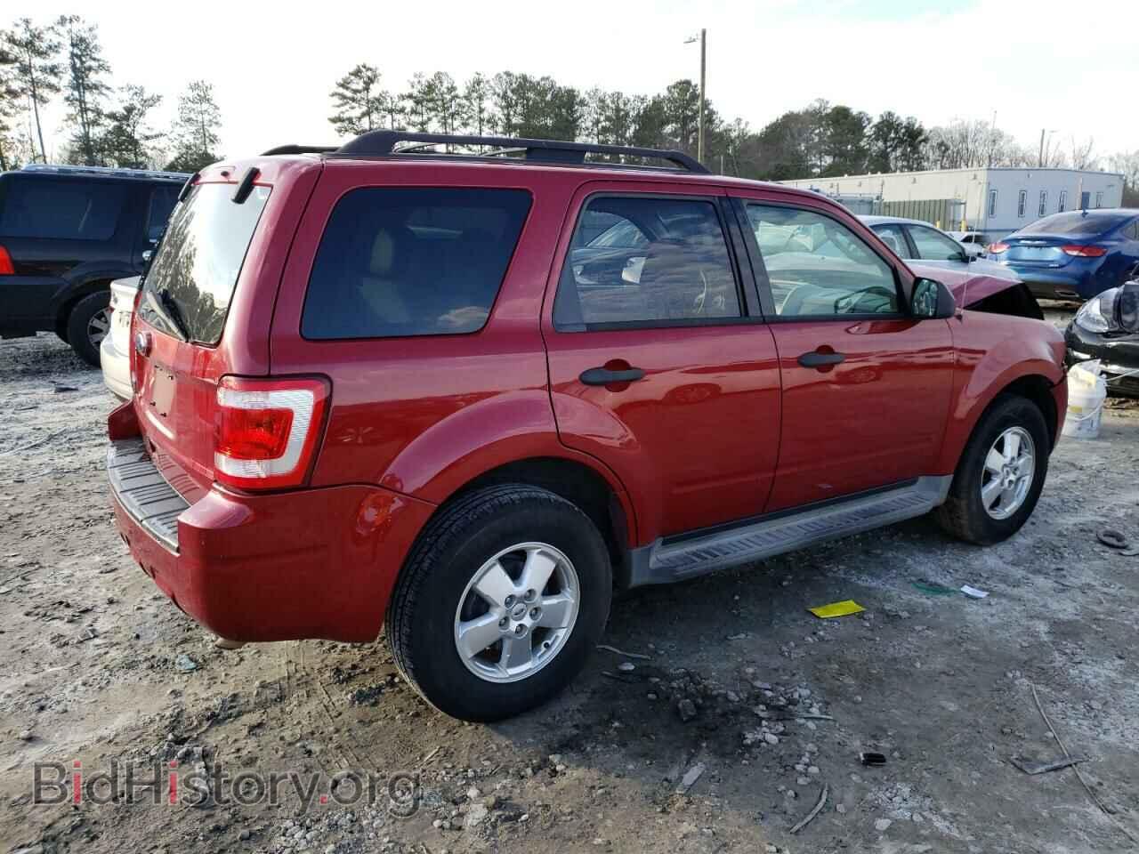 2011 FORD ESCAPE - VIN: 1FMCU0D70BKA36539 - Фото 3