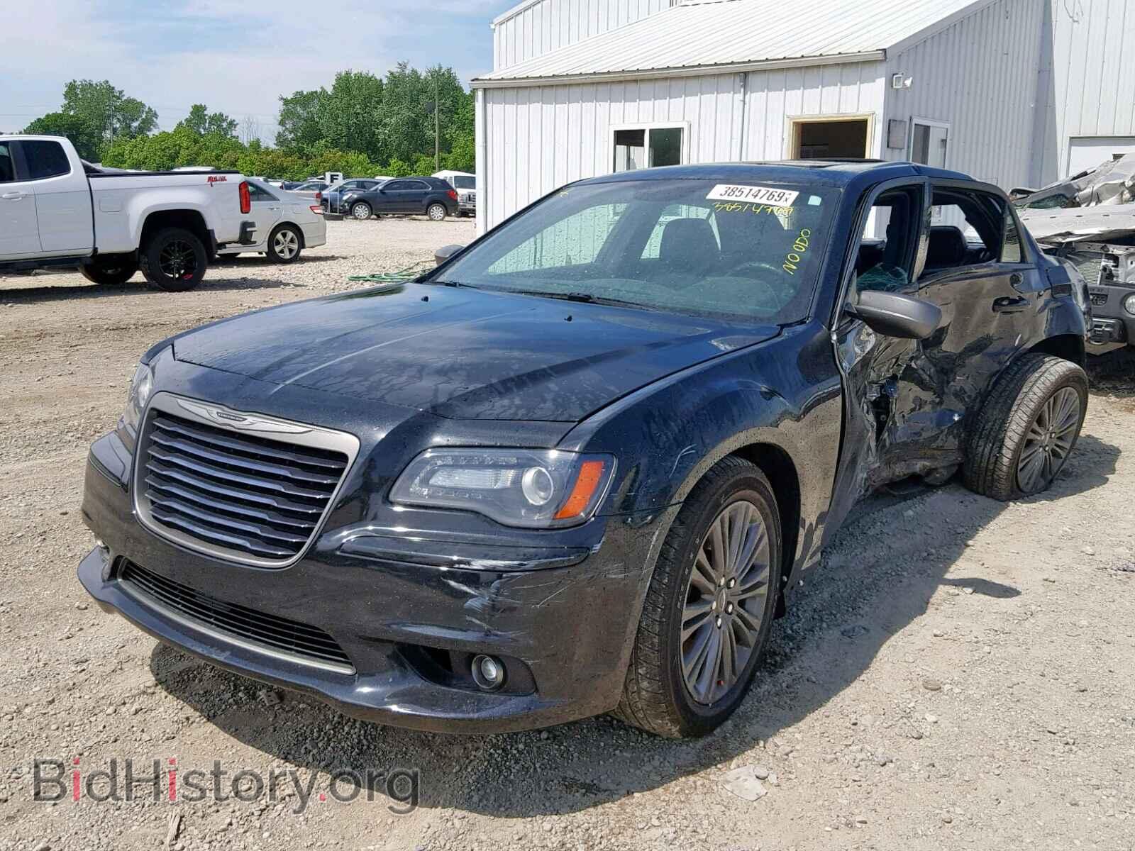 2014 CHRYSLER 300 - VIN: 2C3CCAJG5EH240318 - Фото 2