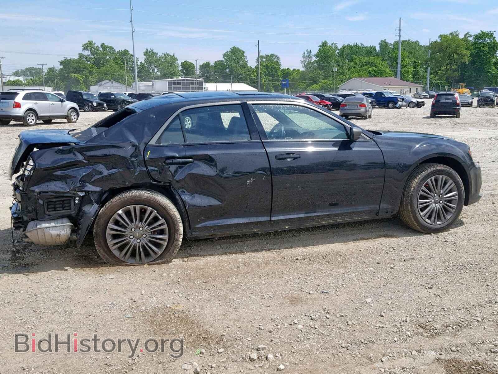 2014 CHRYSLER 300 - VIN: 2C3CCAJG5EH240318 - Фото 9