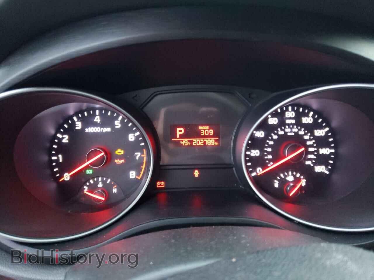 2015 KIA All Models - VIN: KNDMB5C12F6063250 - Фото 9