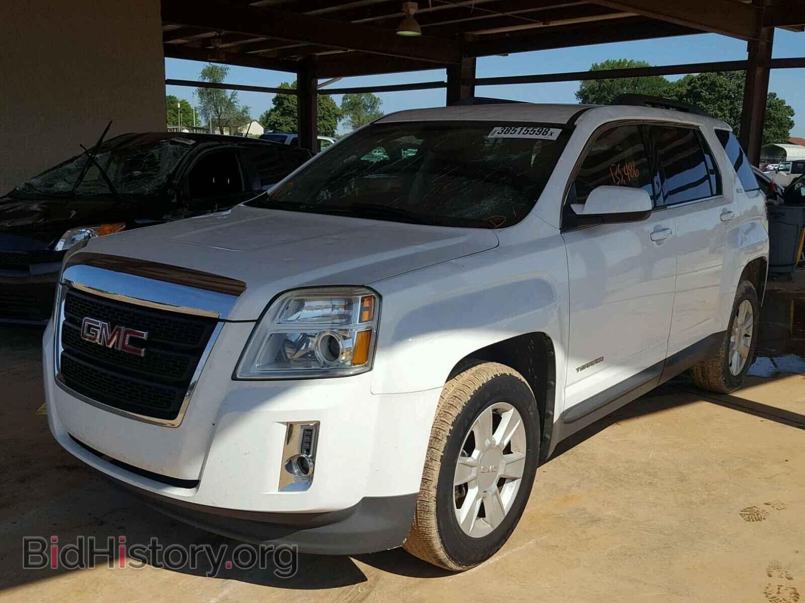 2011 GMC TERRAIN - VIN: 2CTALSEC4B6399018 - Photo 2