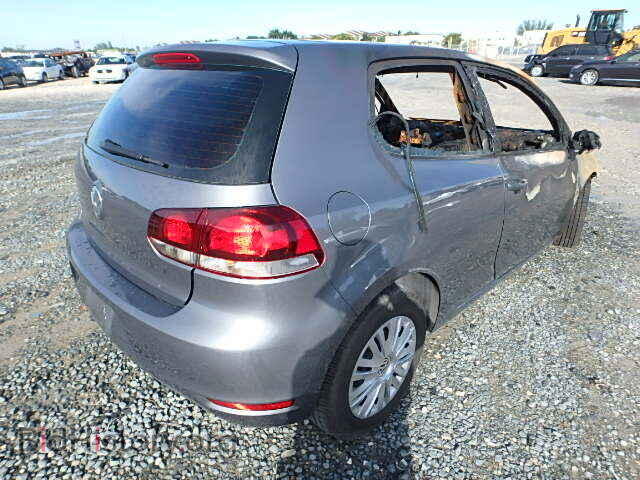 2011 VOLKSWAGEN GOLF - VIN: WVWAA7AJ7BW335497 - Фото 4