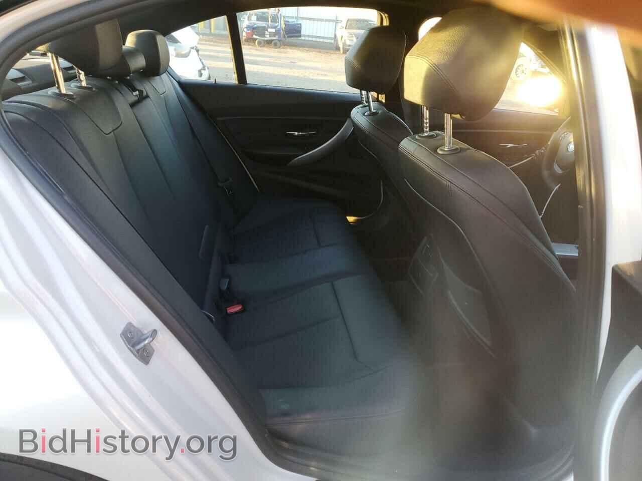 2013 BMW 3 SERIES - VIN: WBA3A5C59DF359927 - Фото 10