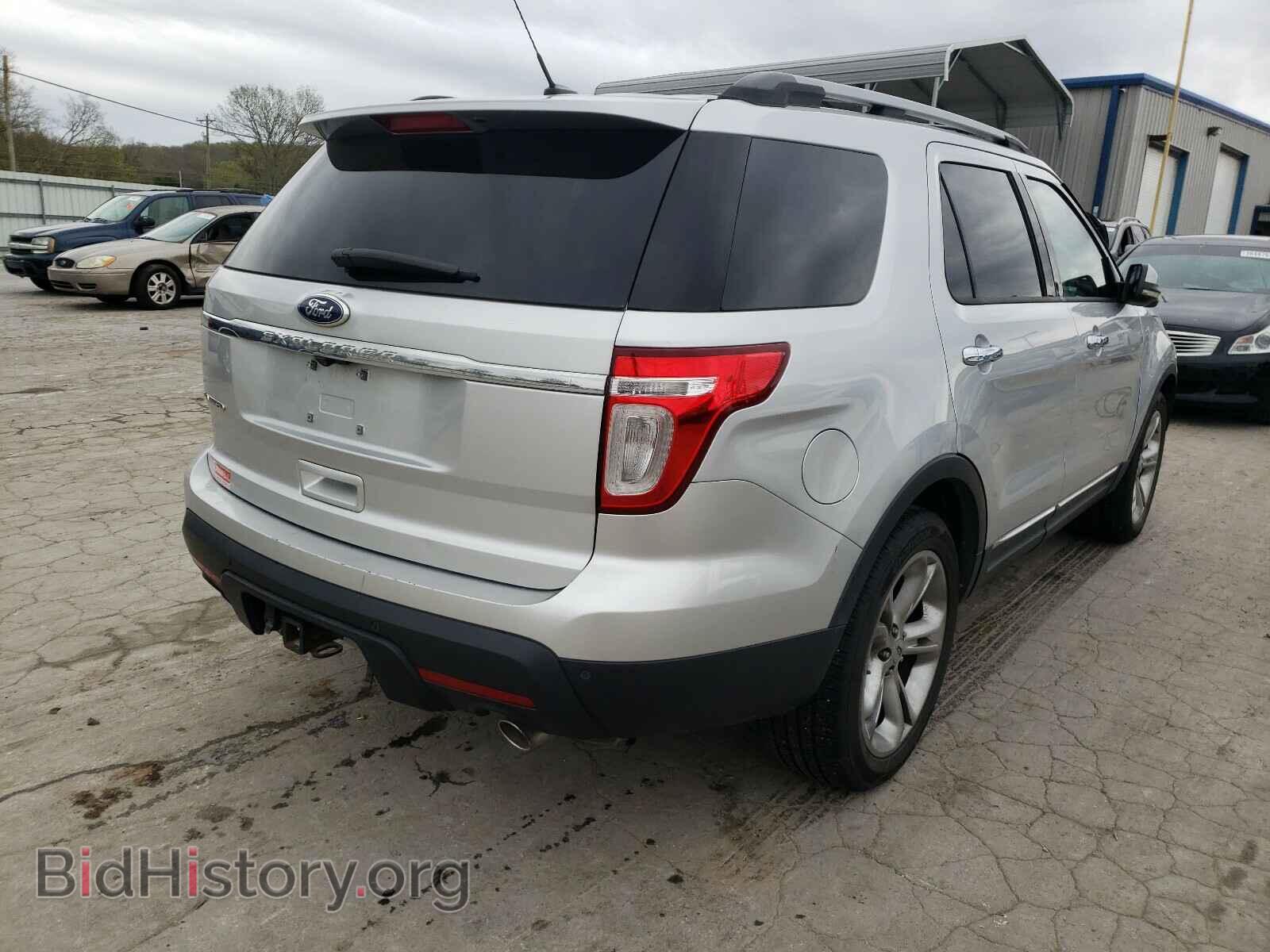 2011 FORD EXPLORER - VIN: 1FMHK7F82BGA17326 - Фото 4