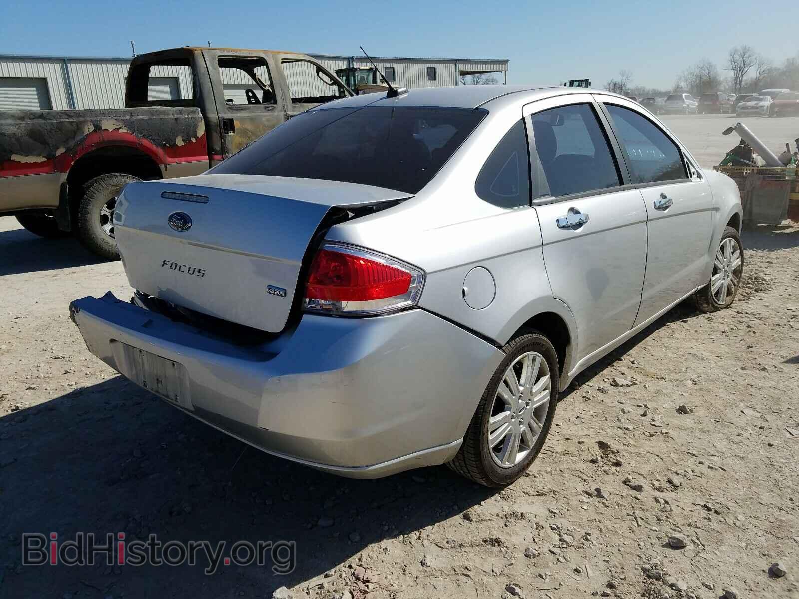 2011 FORD FOCUS - VIN: 1FAHP3HN7BW202601 - Фото 4