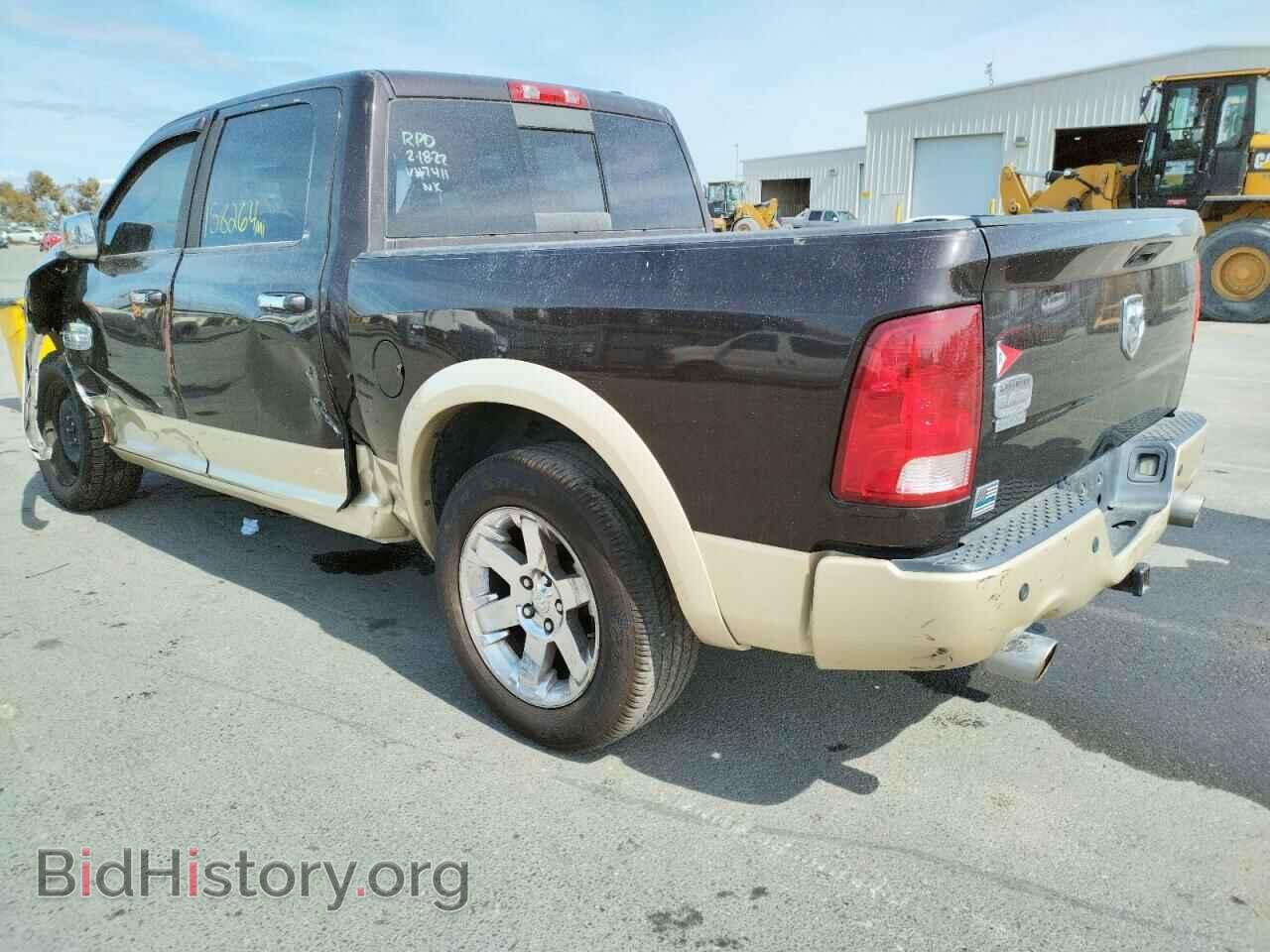 2011 DODGE RAM 1500 - VIN: 1D7RB1CT1BS637411 - Фото 3