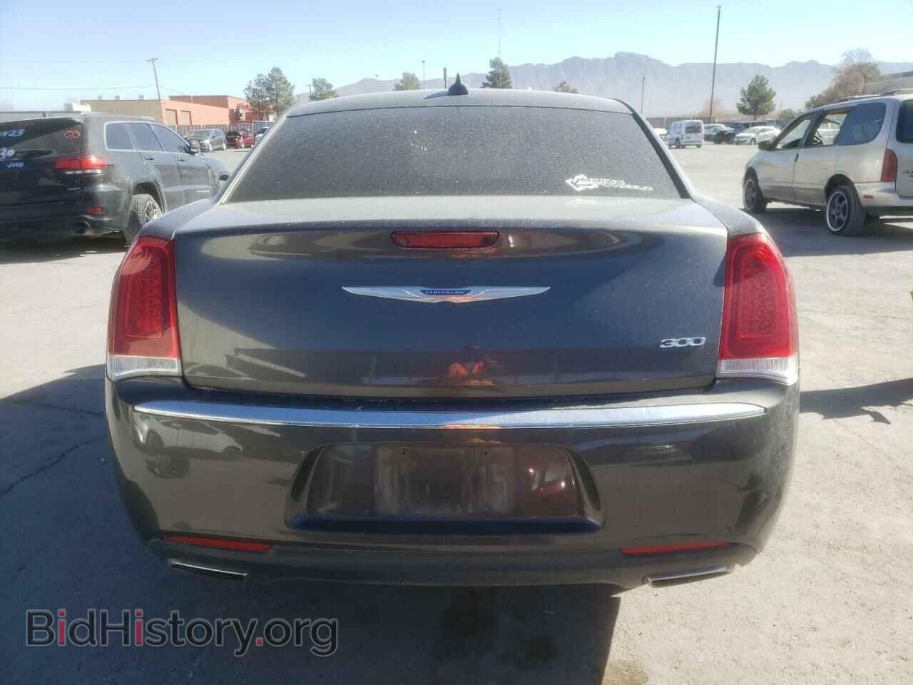 2019 CHRYSLER 300 - VIN: 2C3CCAEG2KH698064 - Фото 6