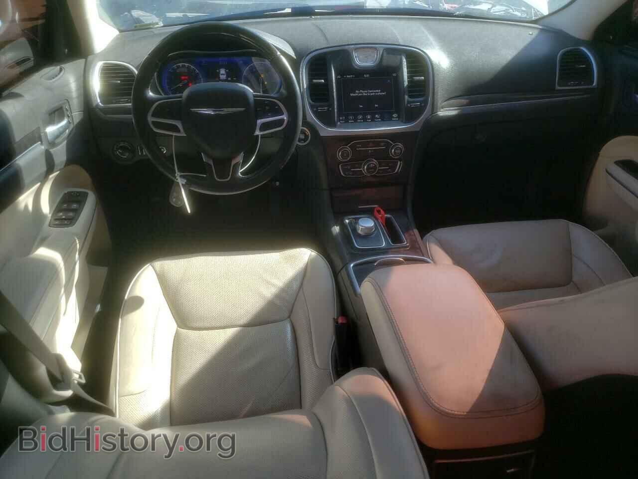 2019 CHRYSLER 300 - VIN: 2C3CCAEG2KH698064 - Фото 8