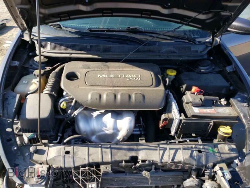 2016 Dodge DART (VIN 1C3CDFBB5GD623642) — фото 7 из 10
