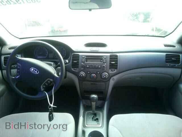 2006 KIA OPTIMA - VIN: KNAGE123765054143 - Фото 9