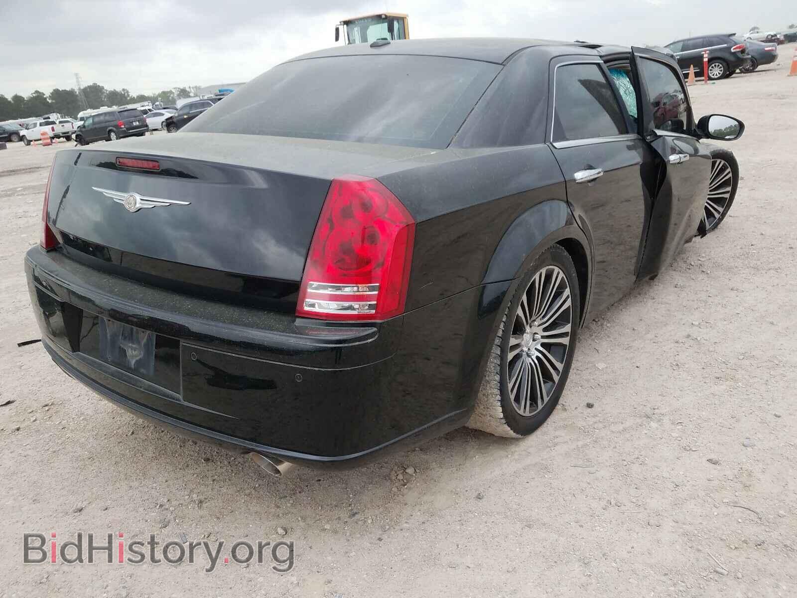 2010 CHRYSLER 300 - VIN: 2C3CA9CT5AH318329 - Фото 4