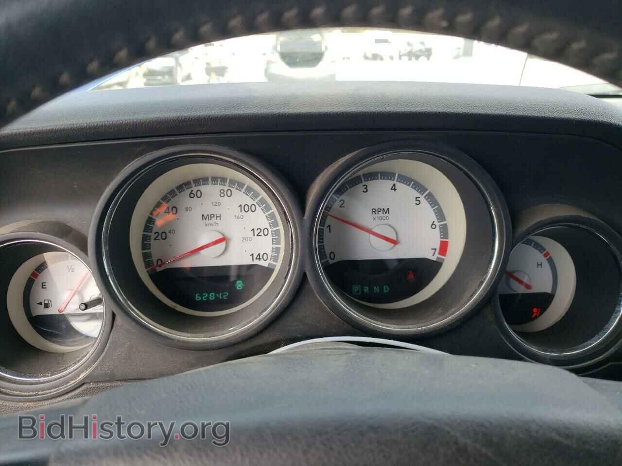 2010 DODGE CHALLENGER - VIN: 2B3CJ4DV7AH210892 - Photo 9