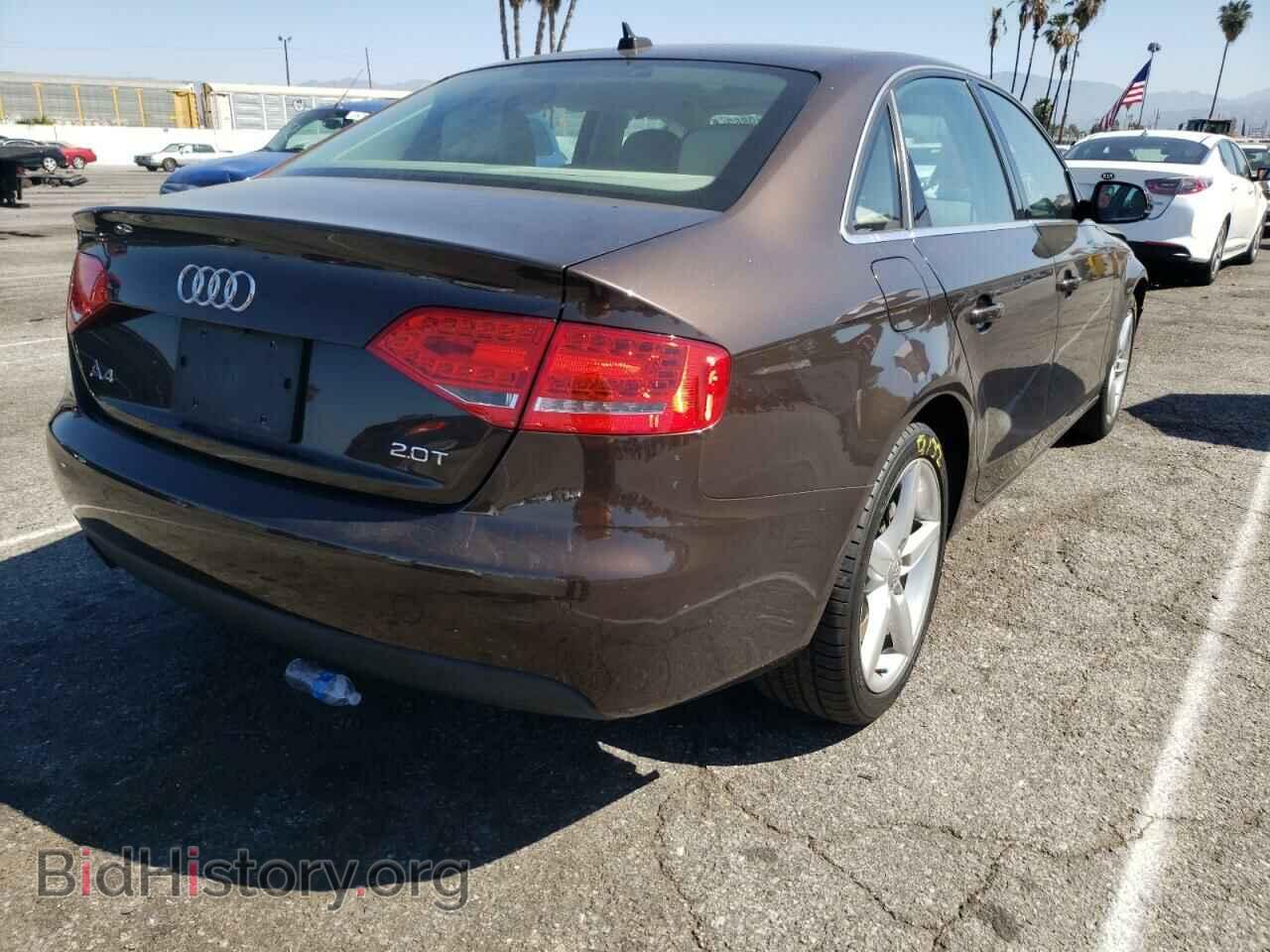 2011 AUDI A4 - VIN: WAUEFAFL0BN048502 - Фото 4