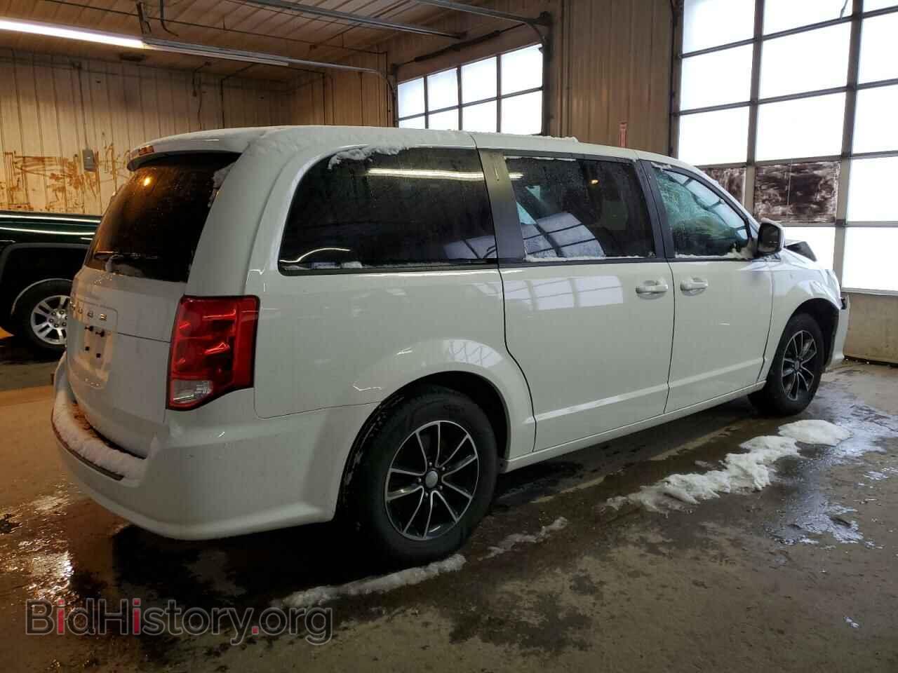2018 DODGE CARAVAN - VIN: 2C4RDGBGXJR185115 - Фото 3