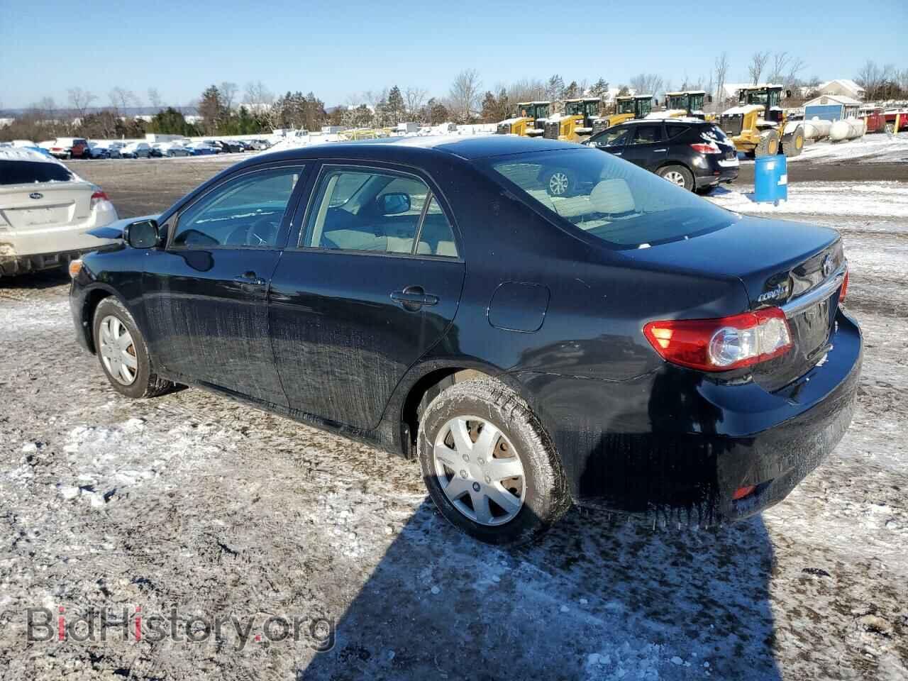 2011 TOYOTA COROLLA - VIN: JTDBU4EE7BJ105446 - Фото 2