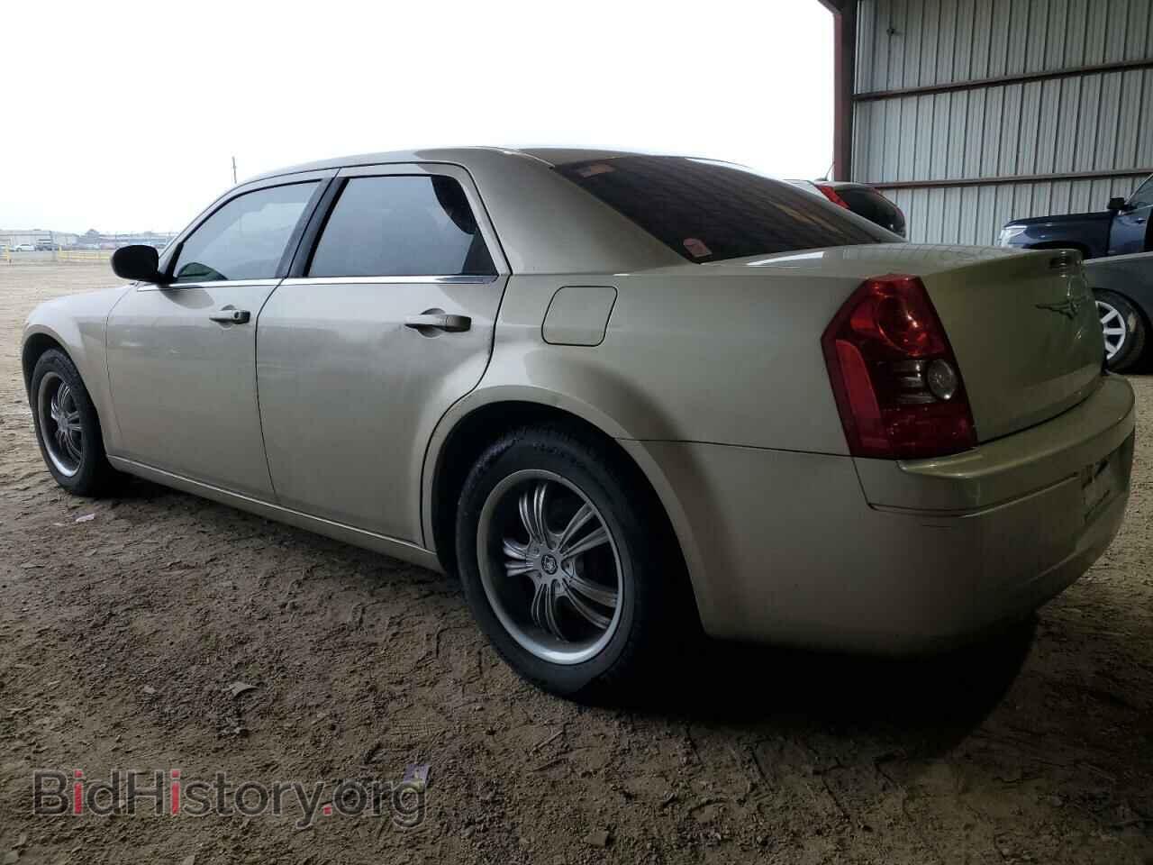 2009 CHRYSLER 300 - VIN: 2C3KA43D69H564969 - Фото 2