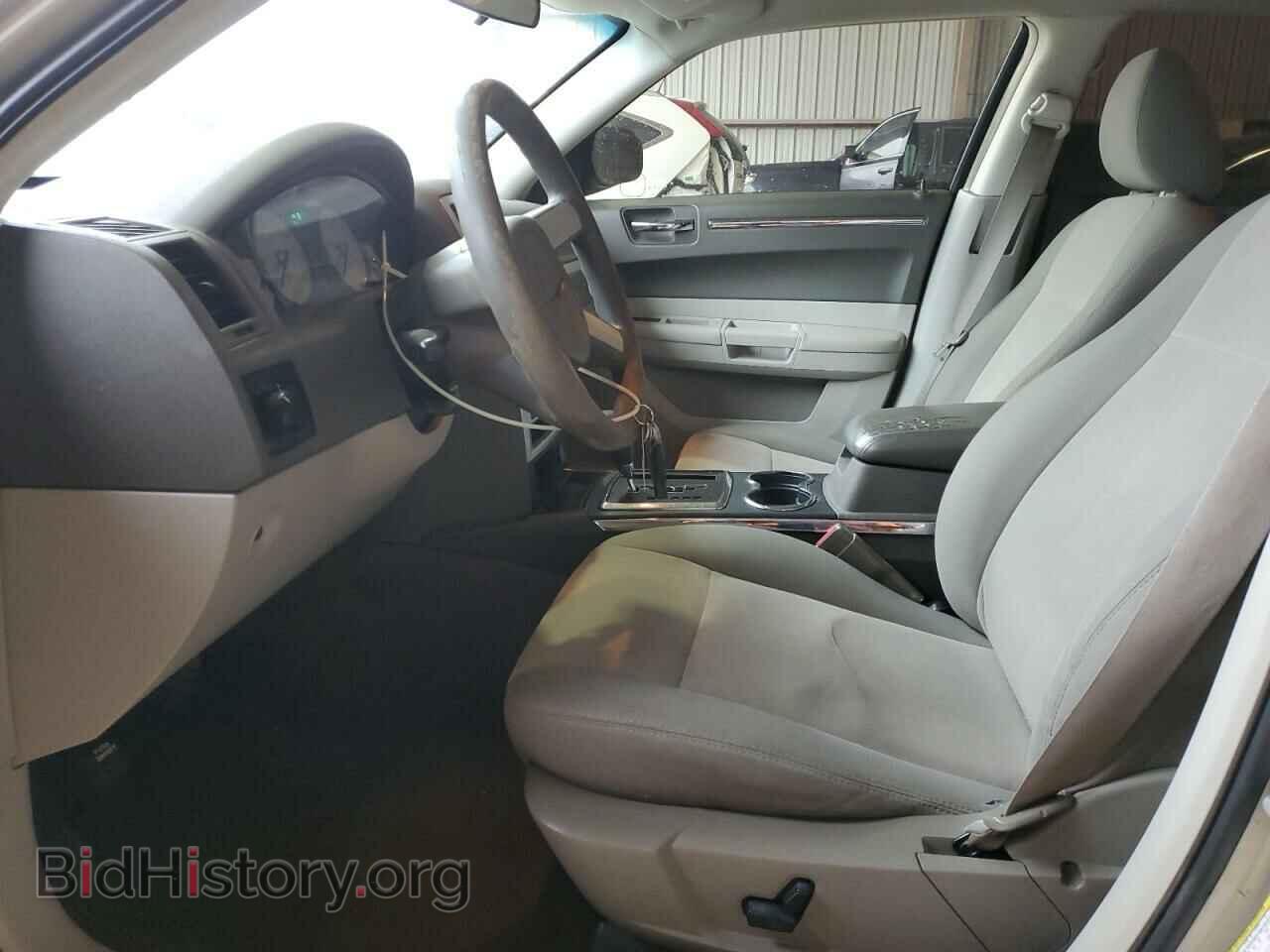 2009 CHRYSLER 300 - VIN: 2C3KA43D69H564969 - Фото 7