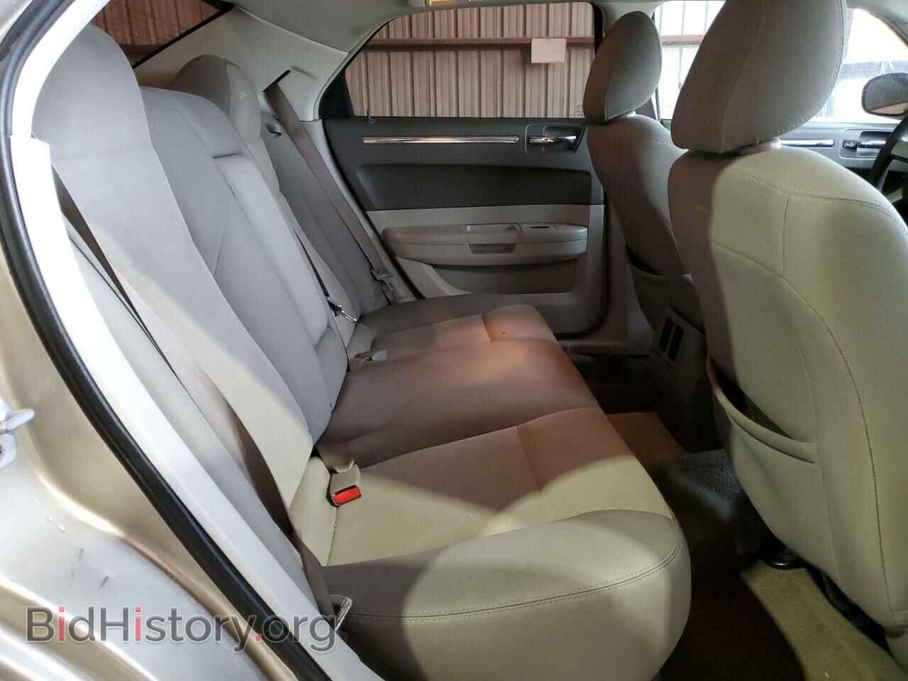 2009 CHRYSLER 300 - VIN: 2C3KA43D69H564969 - Фото 10