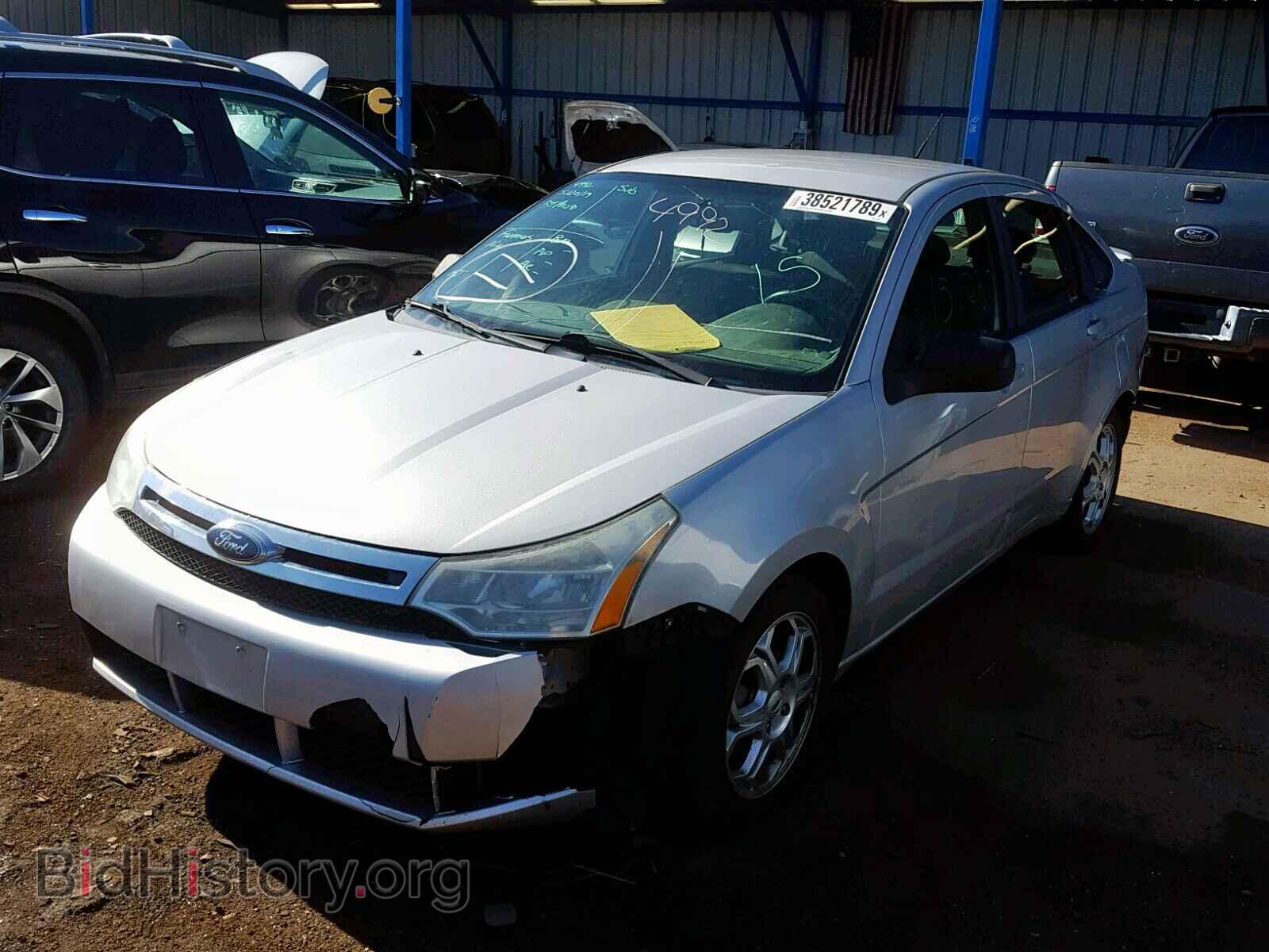 2009 FORD FOCUS - VIN: 1FAHP36N49W157467 - Фото 2