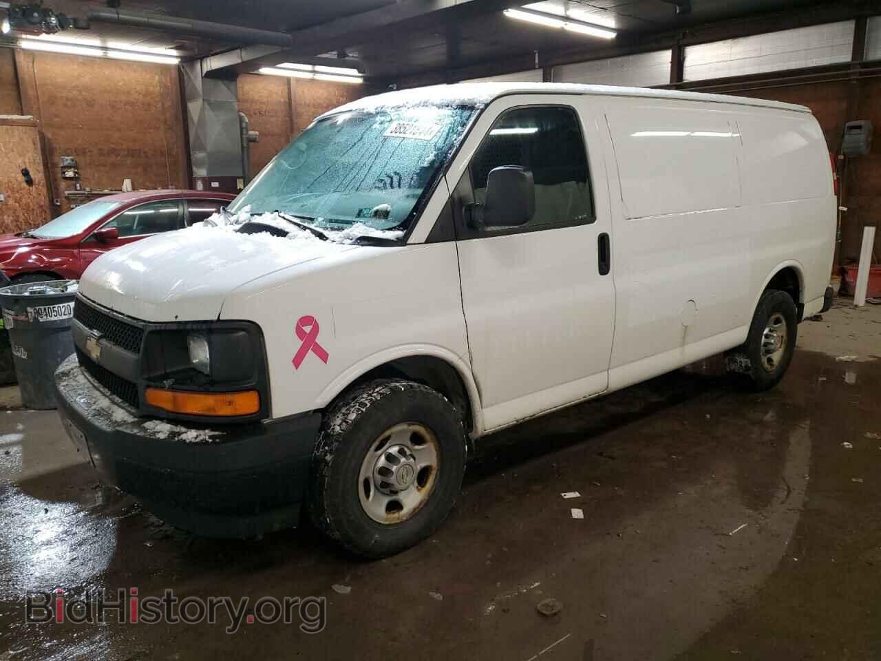 Photo 1GCWGFCA7E1140836 - CHEVROLET EXPRESS 2014