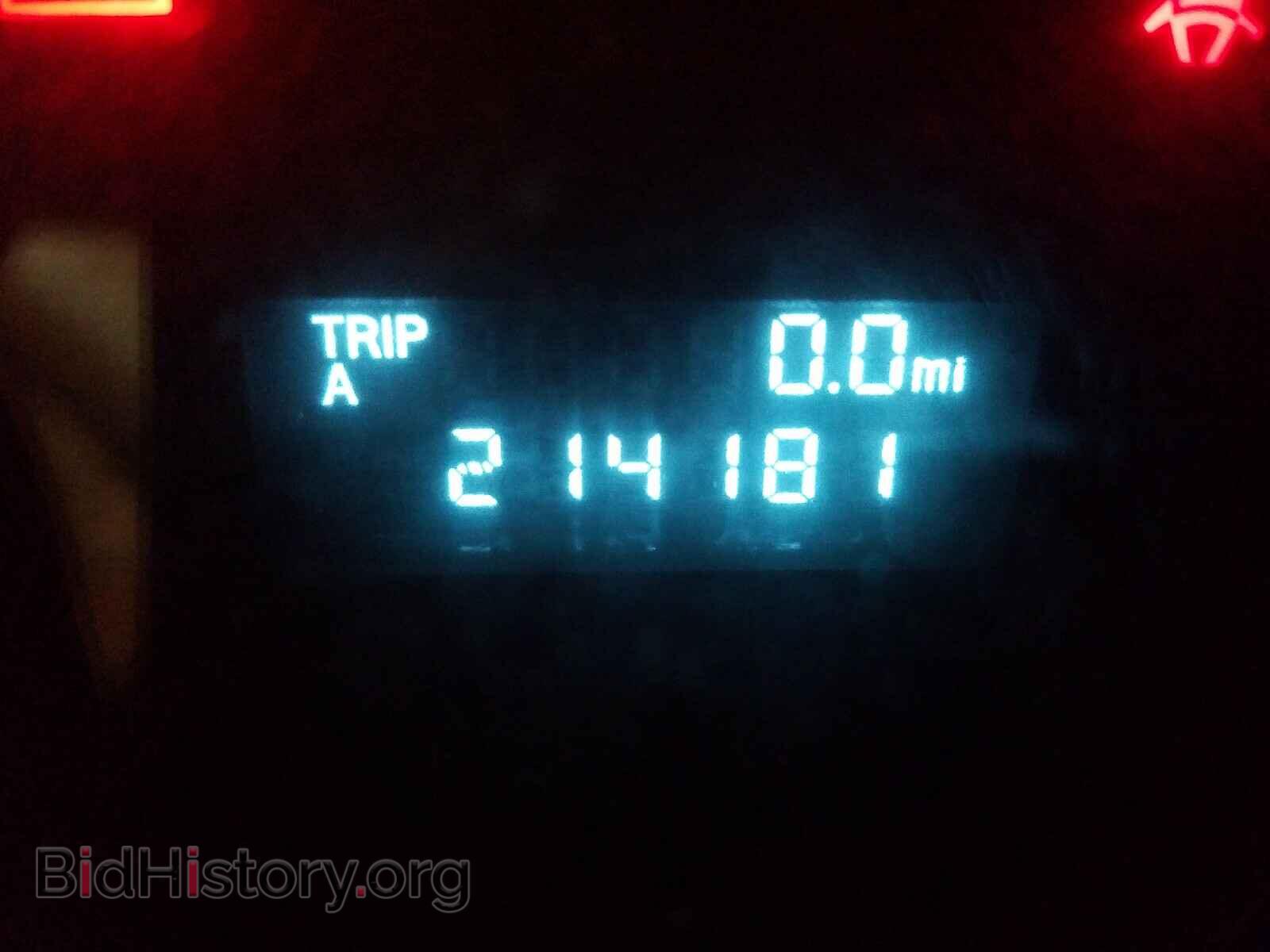2009 MAZDA TRIBUTE - VIN: 4F2CZ02789KM05487 - Фото 8