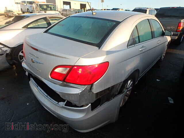 2010 CHRYSLER SEBRING - VIN: 1C3CC5FB1AN157491 - Фото 4