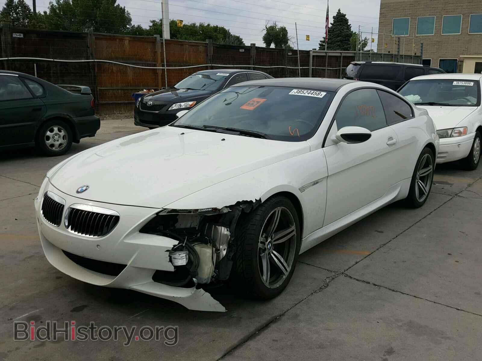 2006 BMW M6 - VIN: WBSEH93476B797113 - Фото 2
