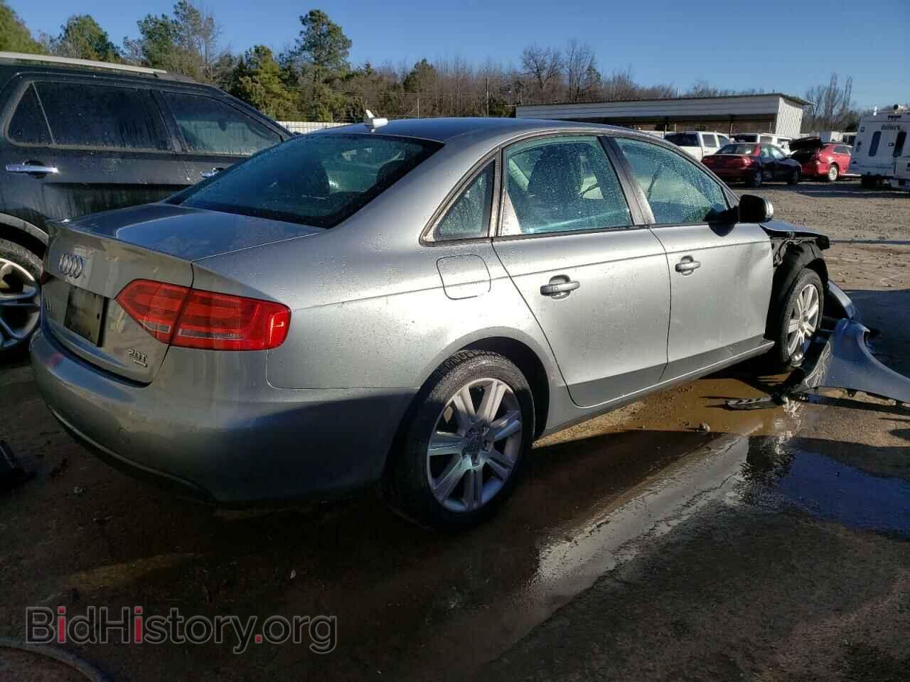 2011 AUDI A4 - VIN: WAUBFAFL0BN045733 - Фото 3