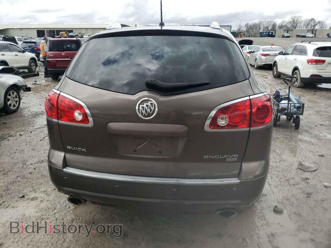 2011 BUICK ENCLAVE - VIN: 5GAKRCED9BJ368588 - Фото 6