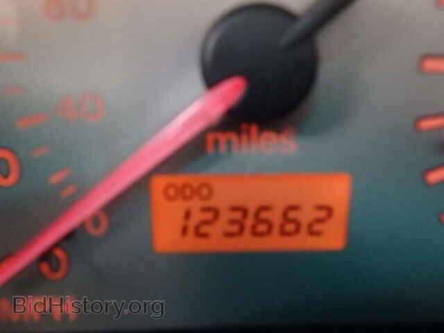 2000 MITSUBISHI ECLIPSE - VIN: 4A3AC54L1YE031279 - Фото 8