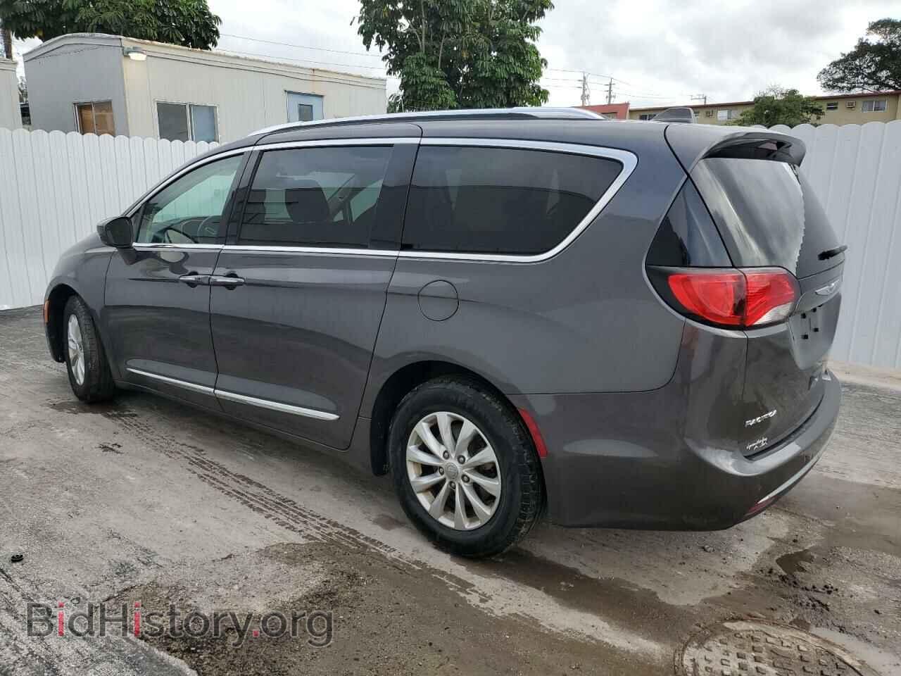 2019 CHRYSLER PACIFICA - VIN: 2C4RC1BG3KR523021 - Фото 2