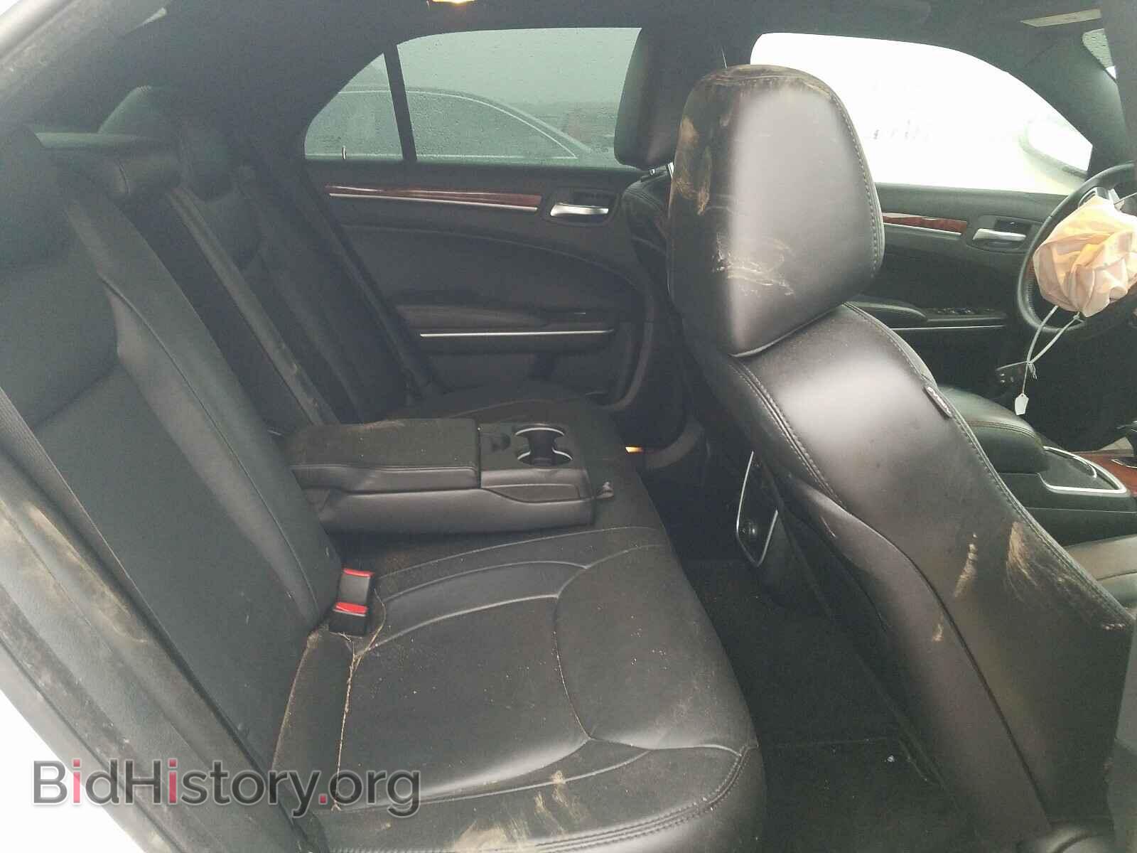 2014 CHRYSLER 300 - VIN: 2C3CCAAG2EH327027 - Фото 6