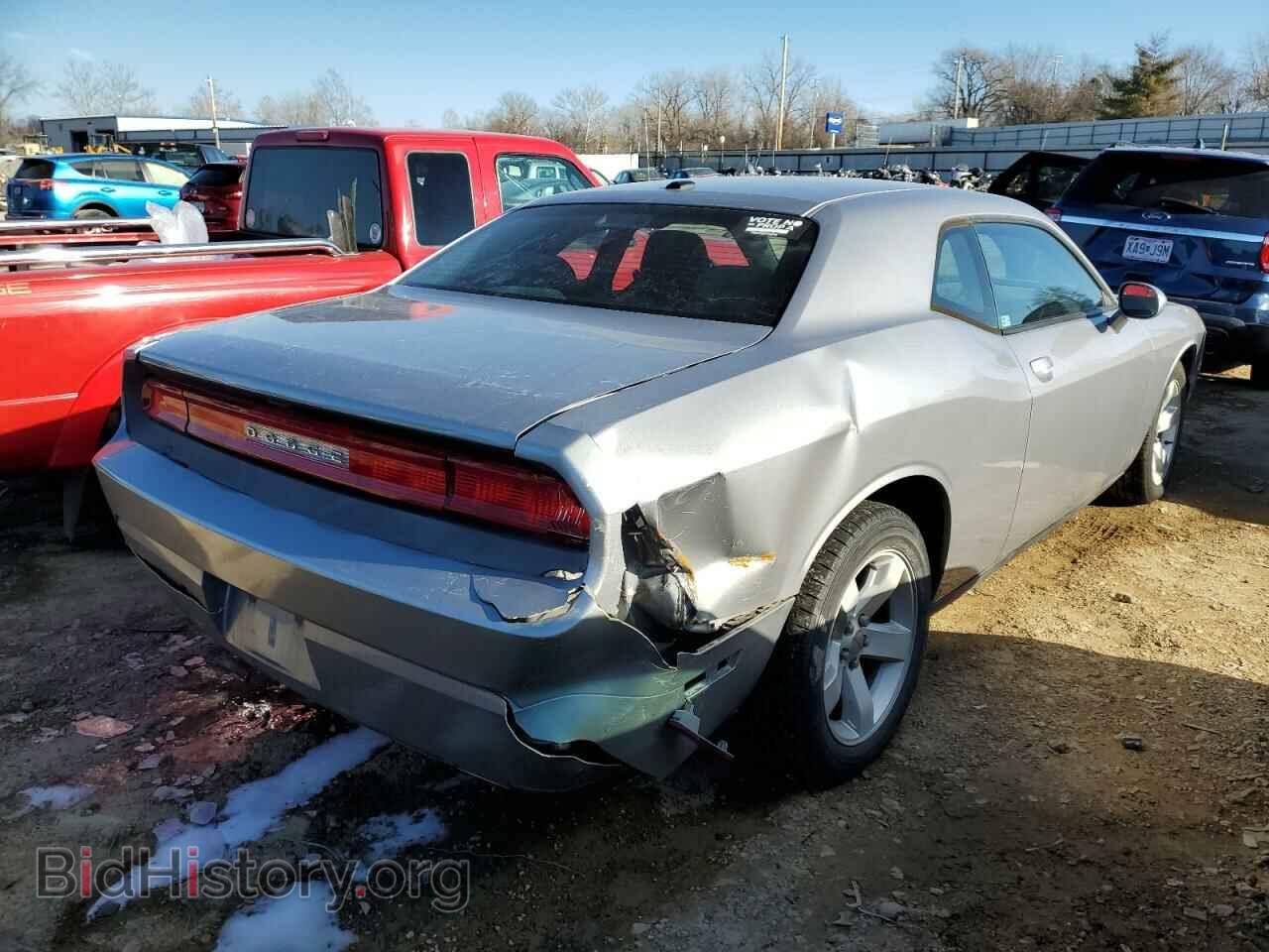 2014 DODGE CHALLENGER - VIN: 2C3CDYAG2EH201773 - Фото 3
