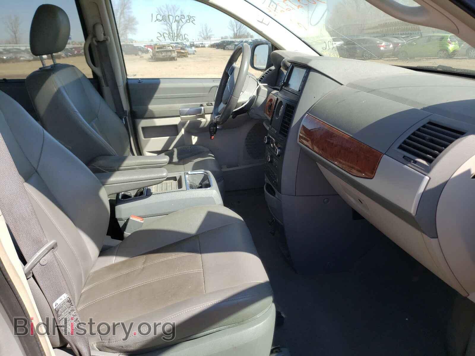 2008 CHRYSLER MINIVAN - VIN: 2A8HR54P68R804276 - Фото 5