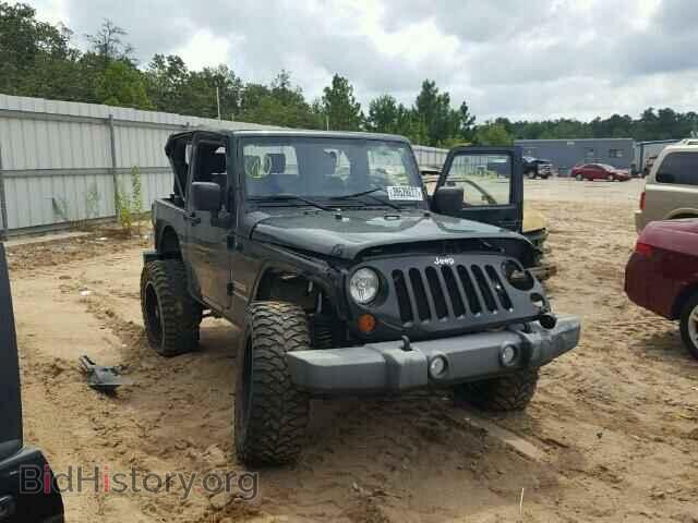 Фотография 1J4AA2D17AL151461 - JEEP WRANGLER 2010