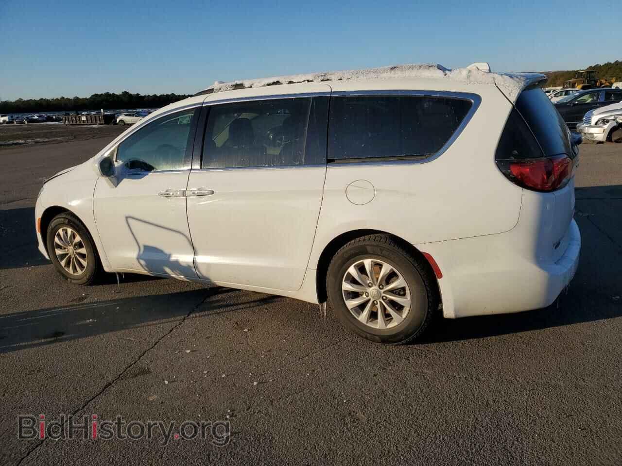 2019 CHRYSLER PACIFICA - VIN: 2C4RC1FG6KR644278 - Фото 2