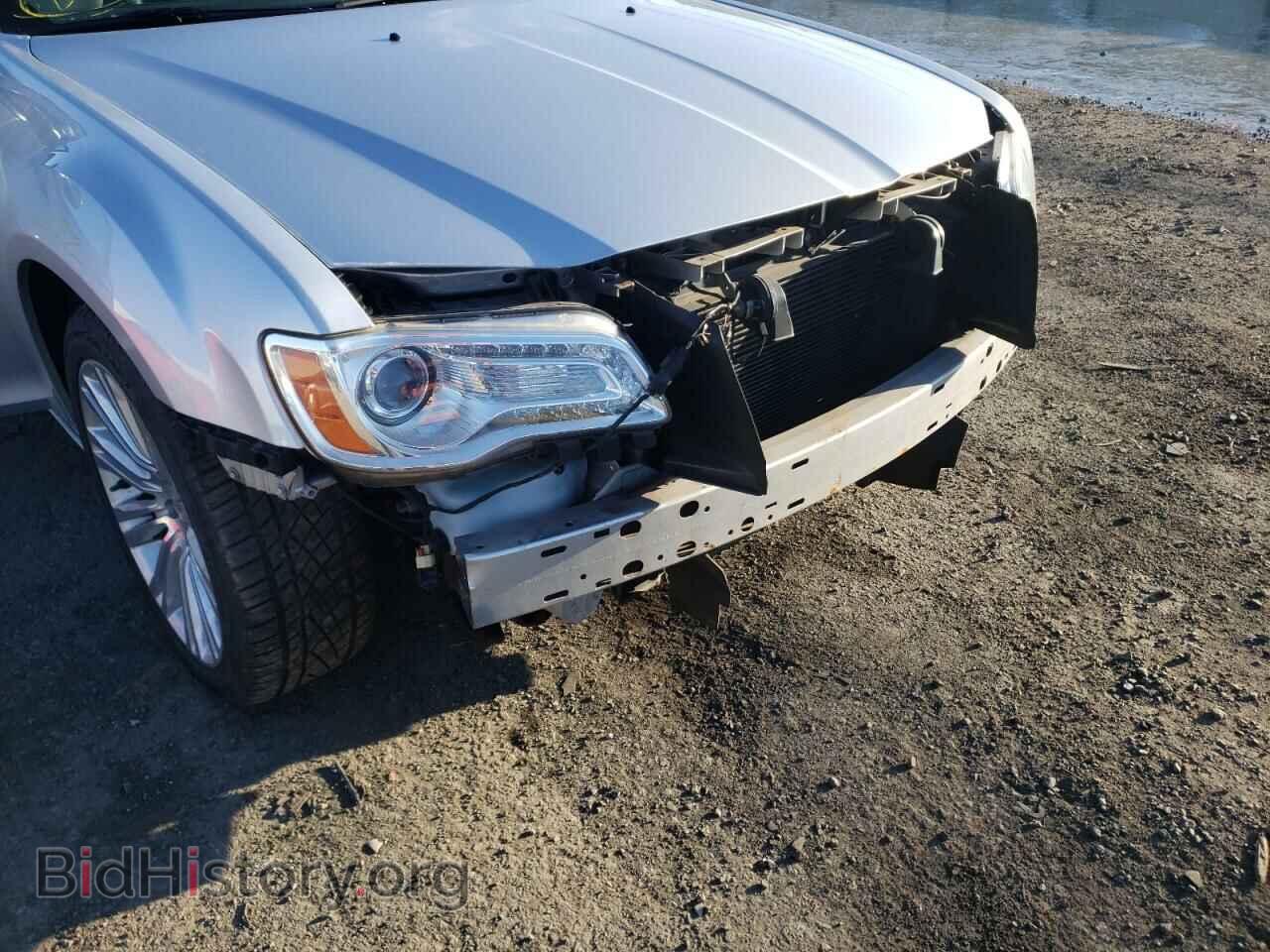 2011 CHRYSLER 300 - VIN: 2C3CA6CT8BH614462 - Фото 9