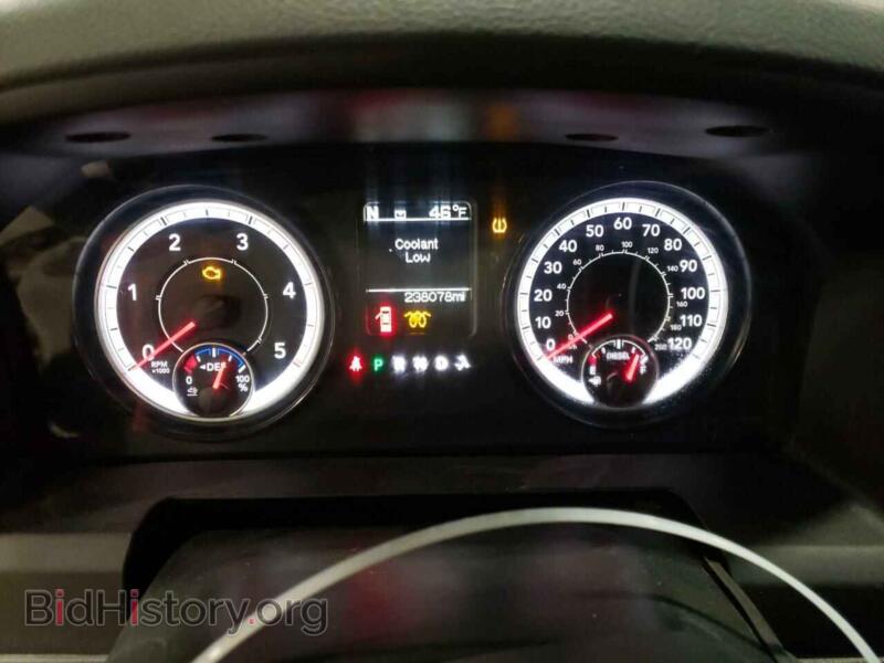 2017 RAM 2500 (VIN 3C6UR5DL0HG678769) — photo 9 of 13
