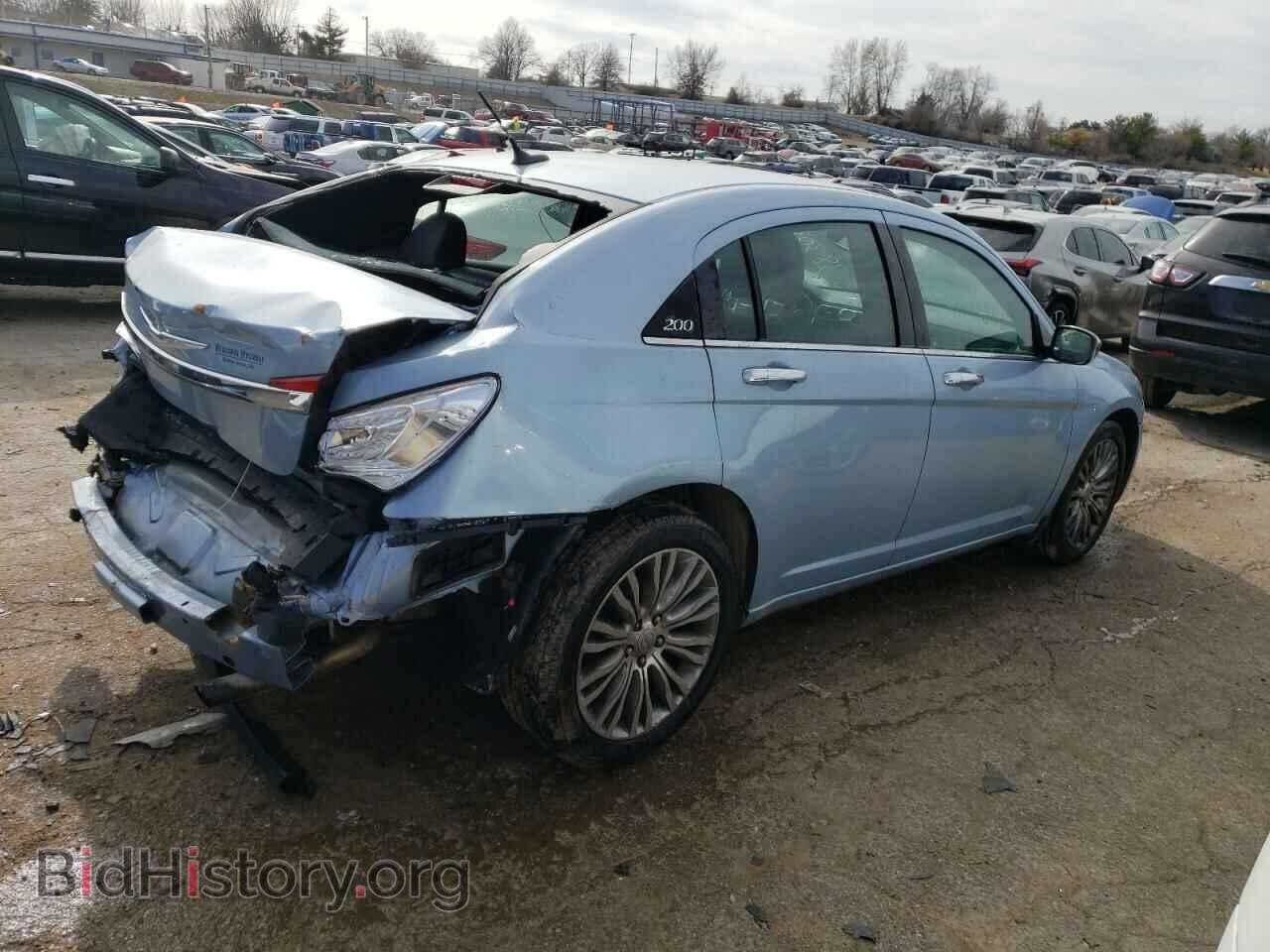 2012 CHRYSLER 200 - VIN: 1C3CCBCBXCN307555 - Фото 3