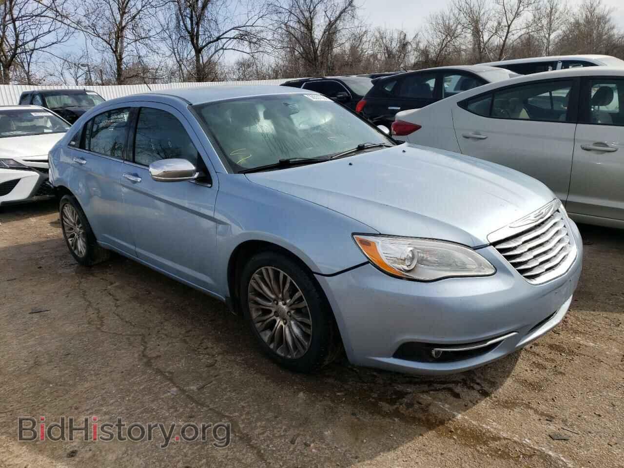 2012 CHRYSLER 200 - VIN: 1C3CCBCBXCN307555 - Фото 4